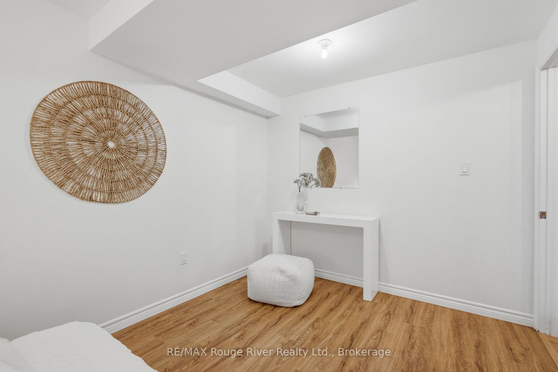 Photo 33 of 758 Coldstream Drive, Oshawa, Samac — HOMEH