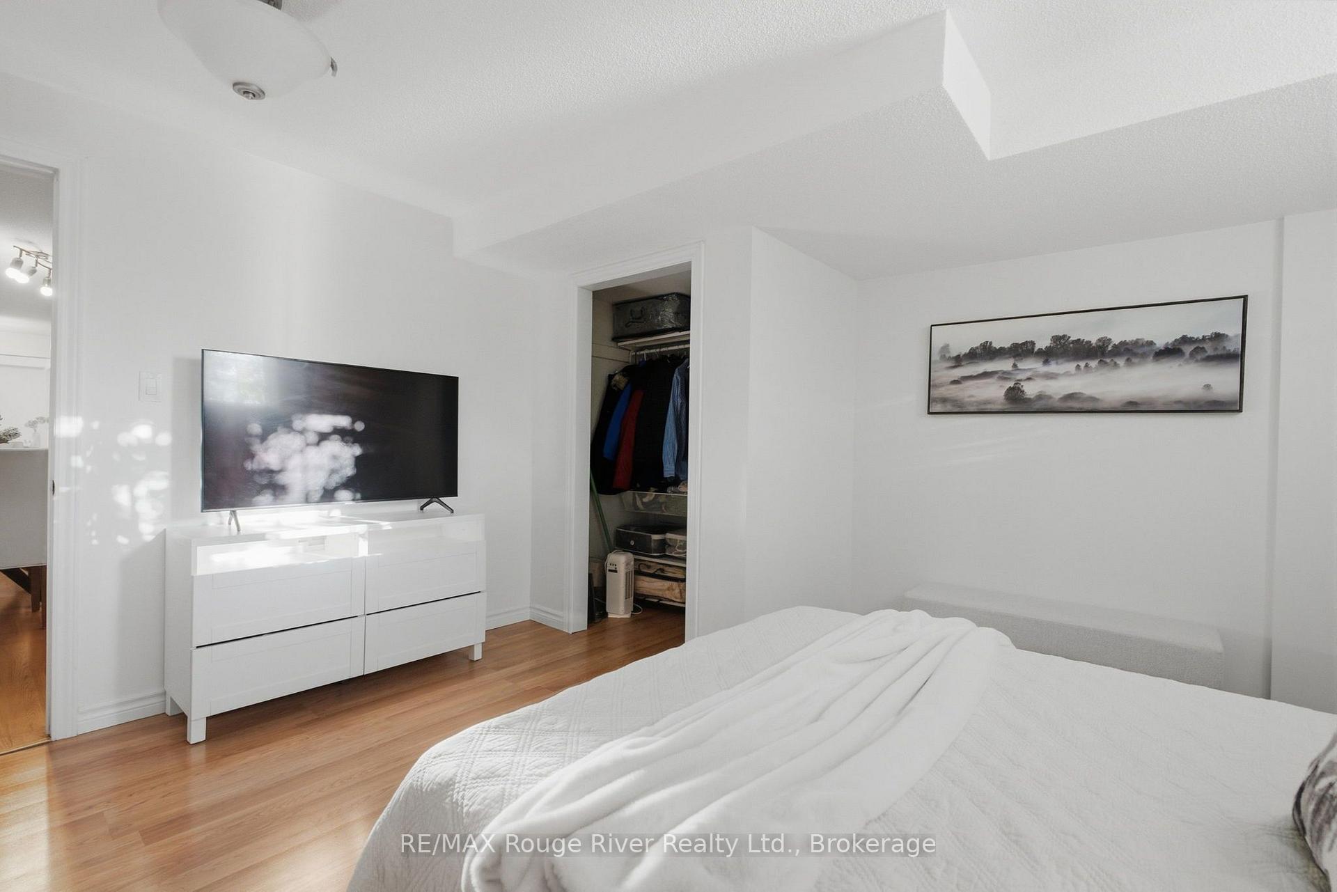 Photo 38 of 758 Coldstream Drive, Oshawa, Samac — HOMEH