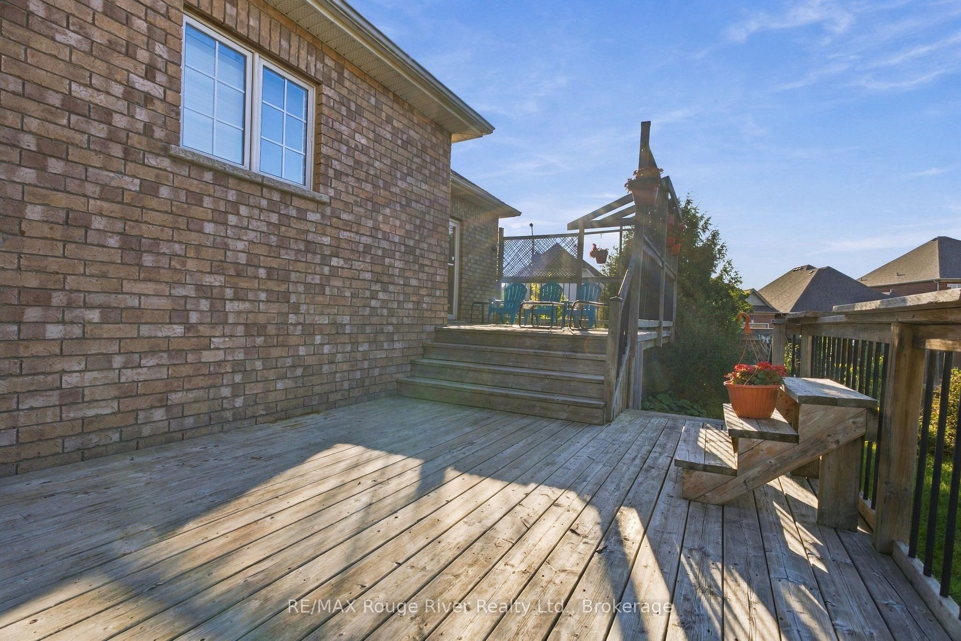 Photo 43 of 758 Coldstream Drive, Oshawa, Samac — HOMEH