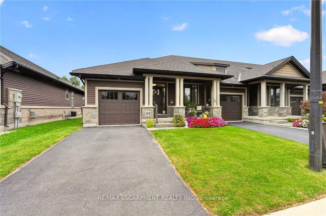 Photo 2 of Unit 43, 37 Brookside Terrace, West Lincoln, Smithville — HOMEH