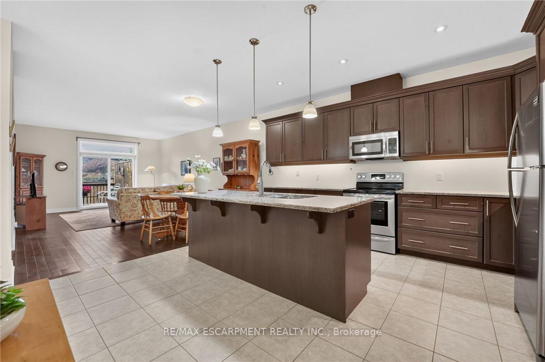 Photo 9 of Unit 43, 37 Brookside Terrace, West Lincoln, Smithville — HOMEH