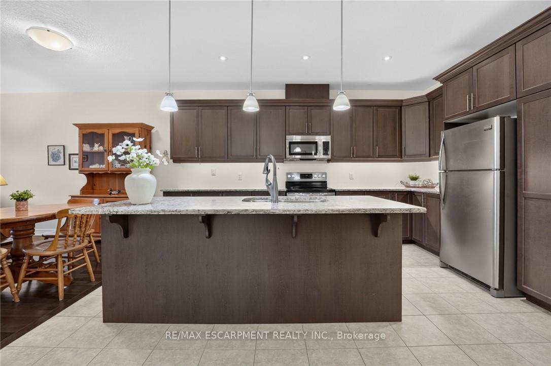 Photo 10 of Unit 43, 37 Brookside Terrace, West Lincoln, Smithville — HOMEH
