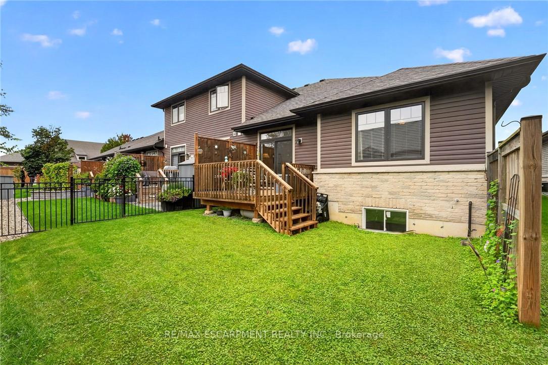 Photo 37 of Unit 43, 37 Brookside Terrace, West Lincoln, Smithville — HOMEH