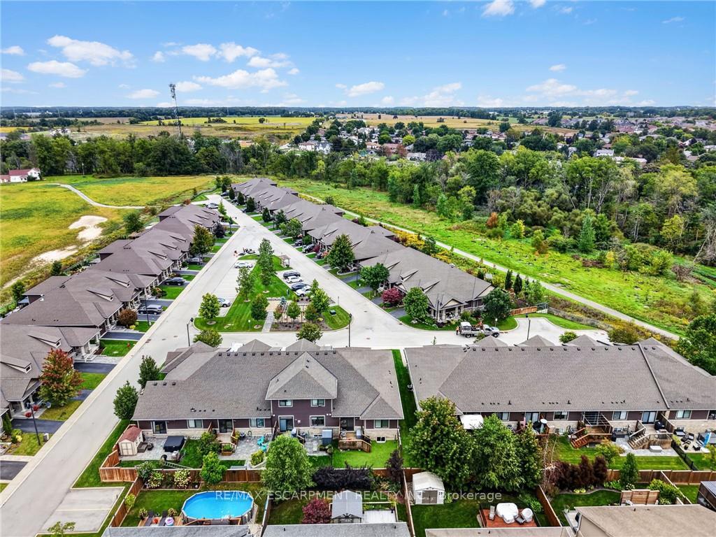 Photo 42 of Unit 43, 37 Brookside Terrace, West Lincoln, Smithville — HOMEH