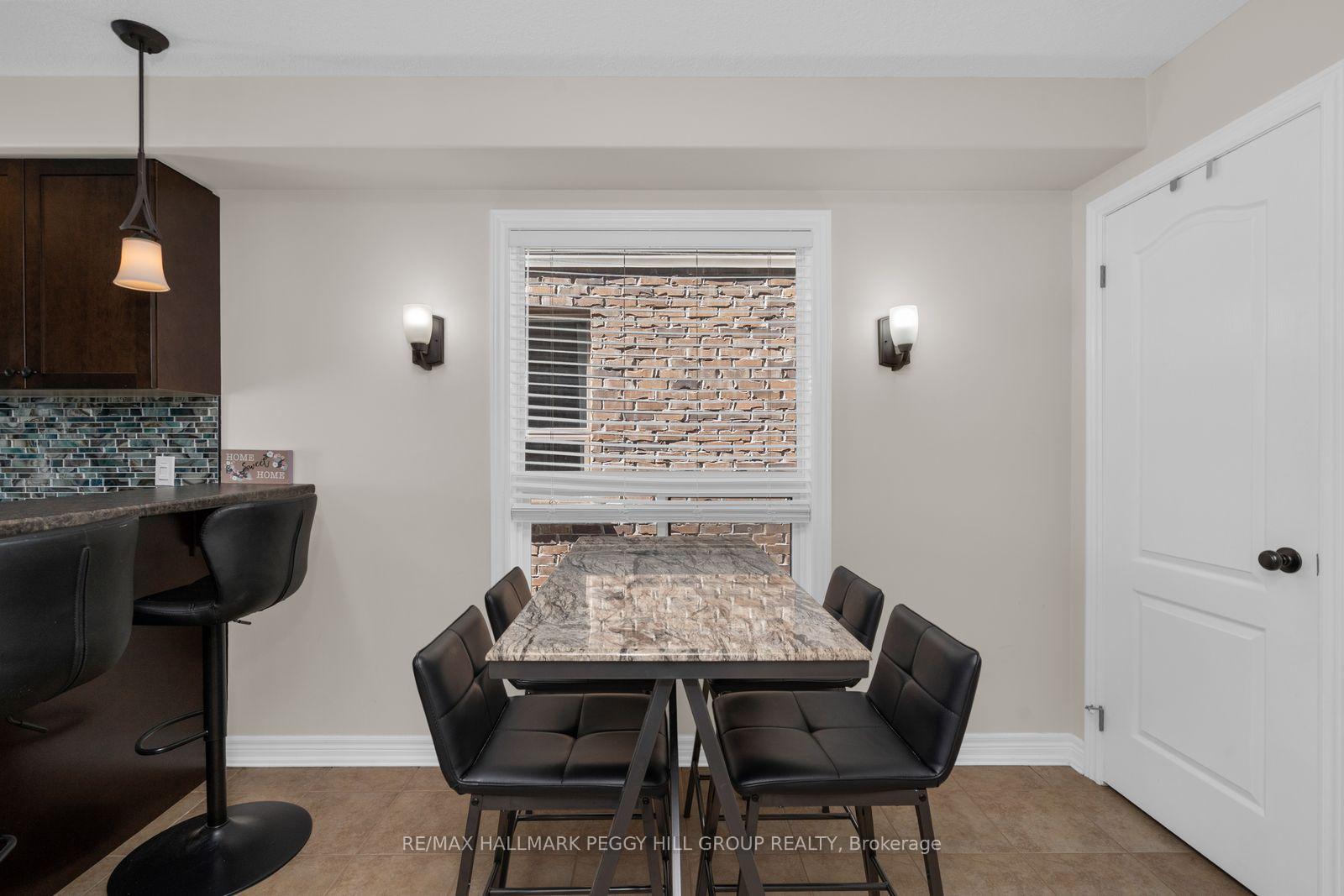 Photo 6 of 985 Cook Drive, Midland — HOMEH