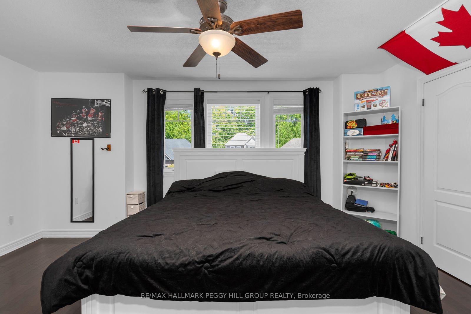 Photo 7 of 985 Cook Drive, Midland — HOMEH