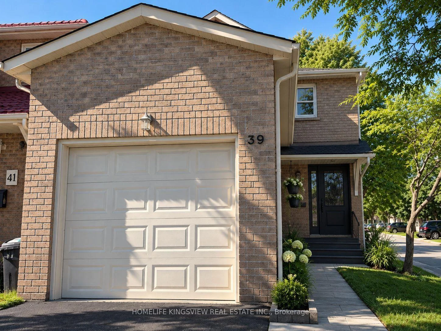Photo 1 of 39 Pioneer Pathway, Scarborough, Malvern — HOMEH