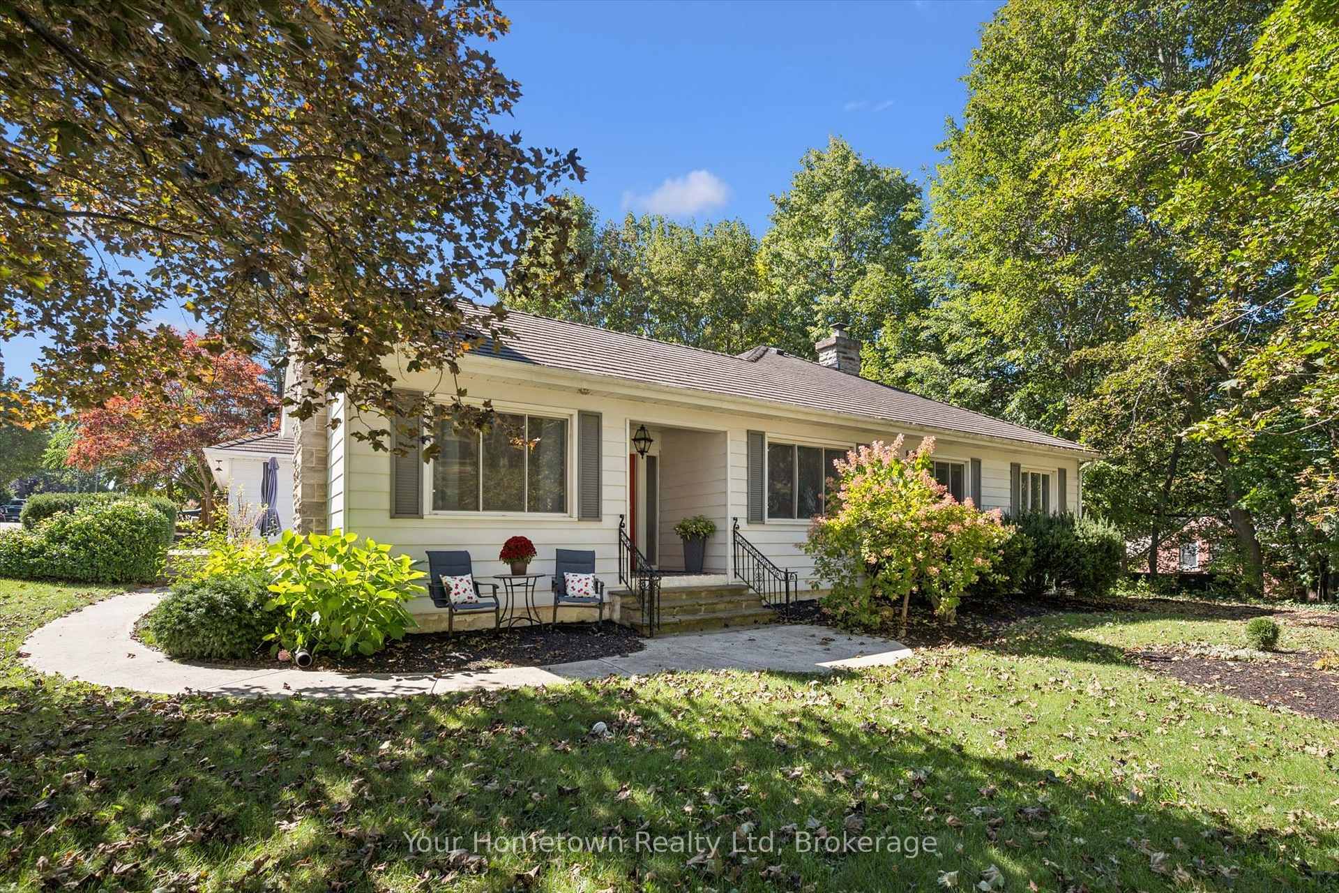 Photo of 595 Tower Street S