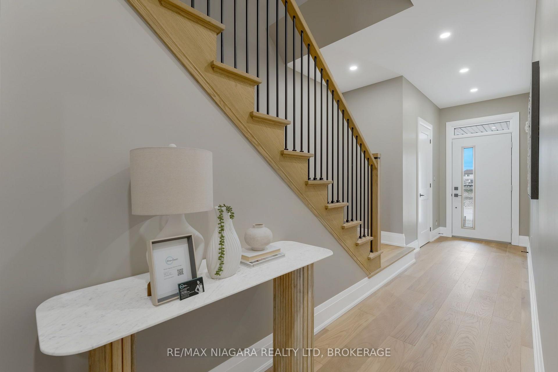 Photo 3 of Unit 102, 8900 Angie Drive, Niagara Falls, Forestview — HOMEH