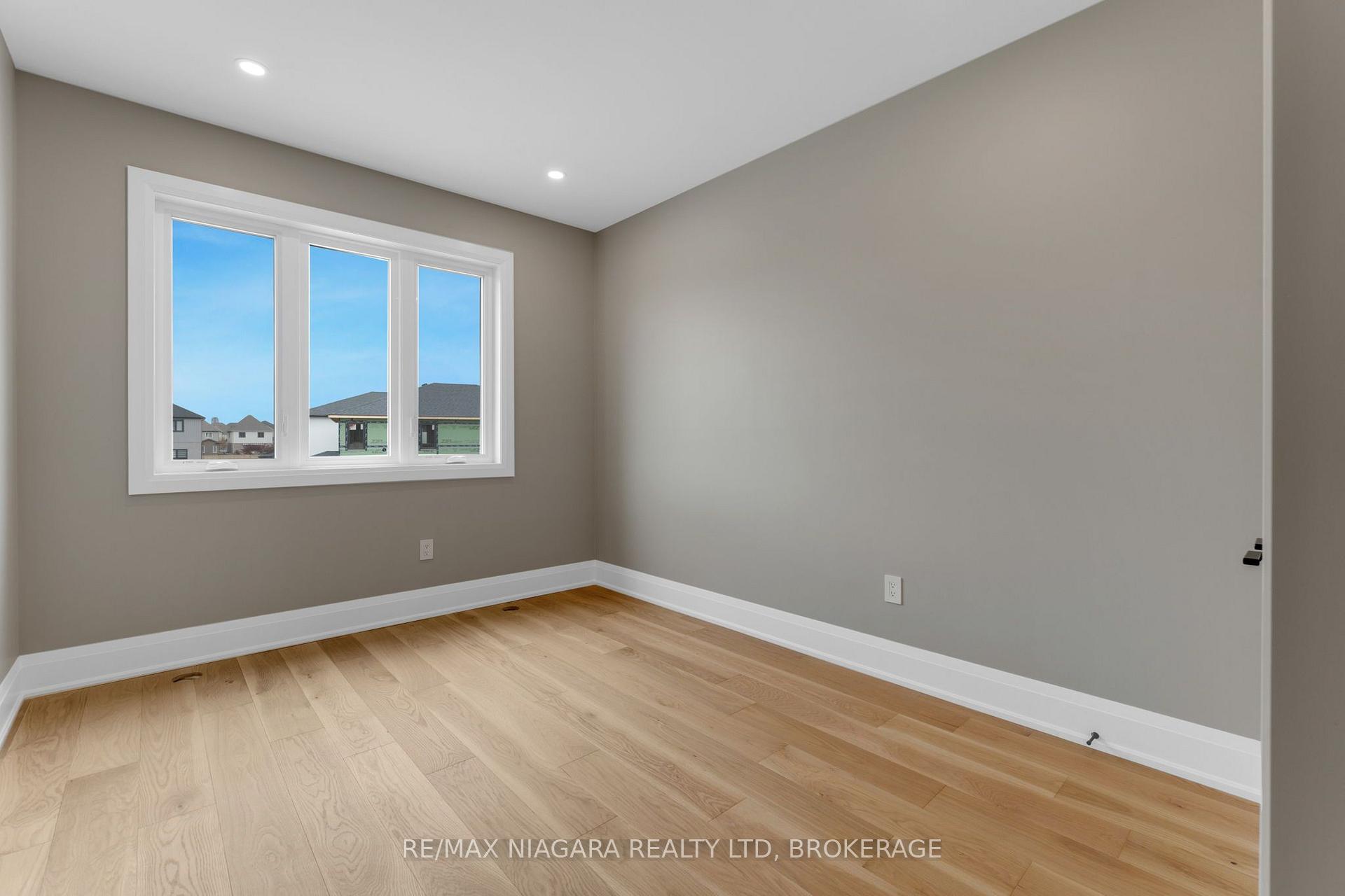 Photo 25 of Unit 102, 8900 Angie Drive, Niagara Falls, Forestview — HOMEH