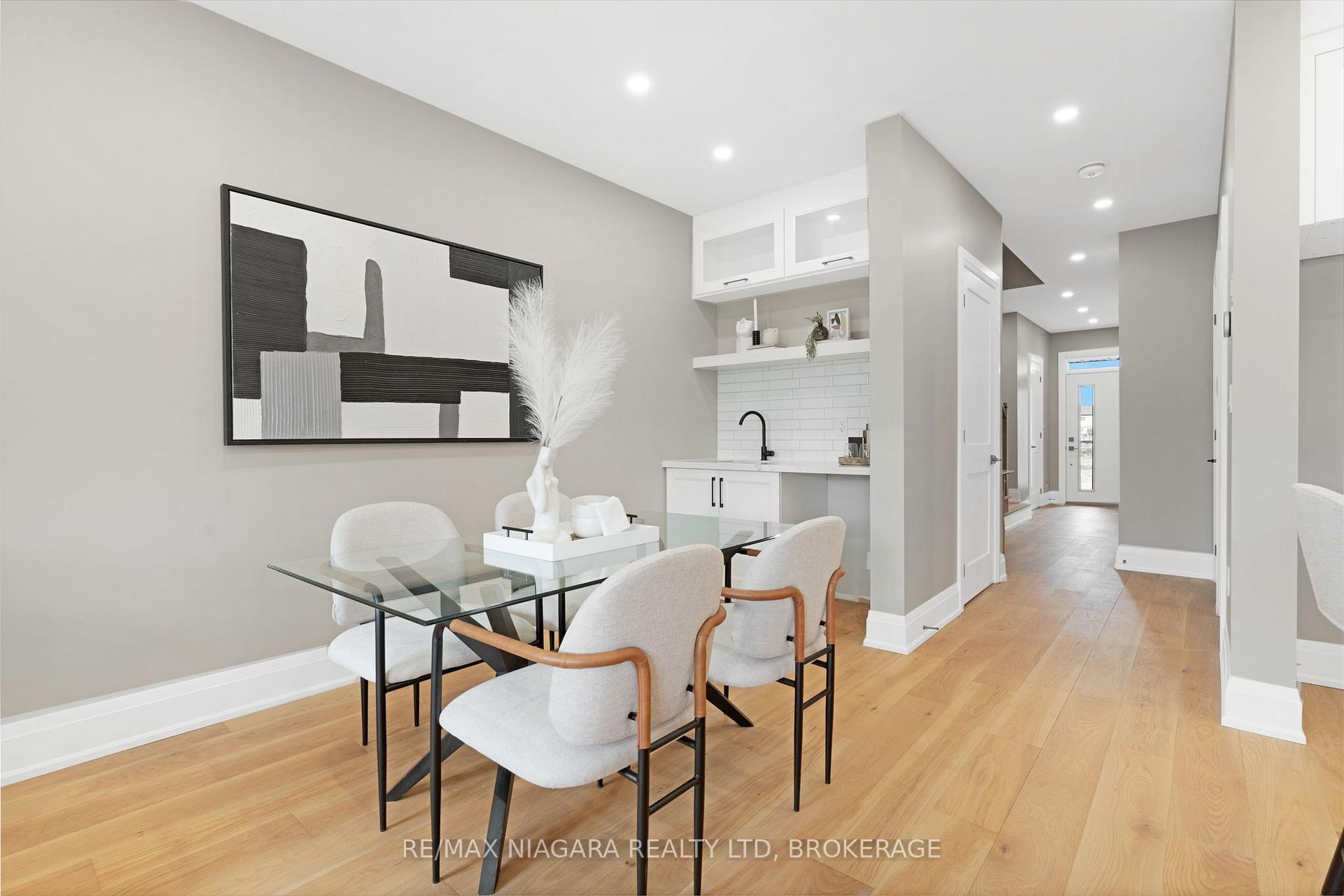 Photo 14 of Unit 101, 8900 Angie Drive, Niagara Falls, Forestview — HOMEH