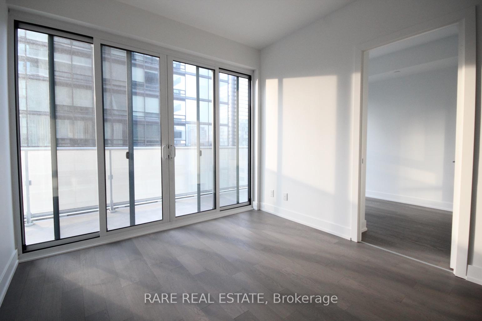 Photo 4 of Unit 1901, 7 Grenville Street, Toronto, Bay Street Corridor — HOMEH