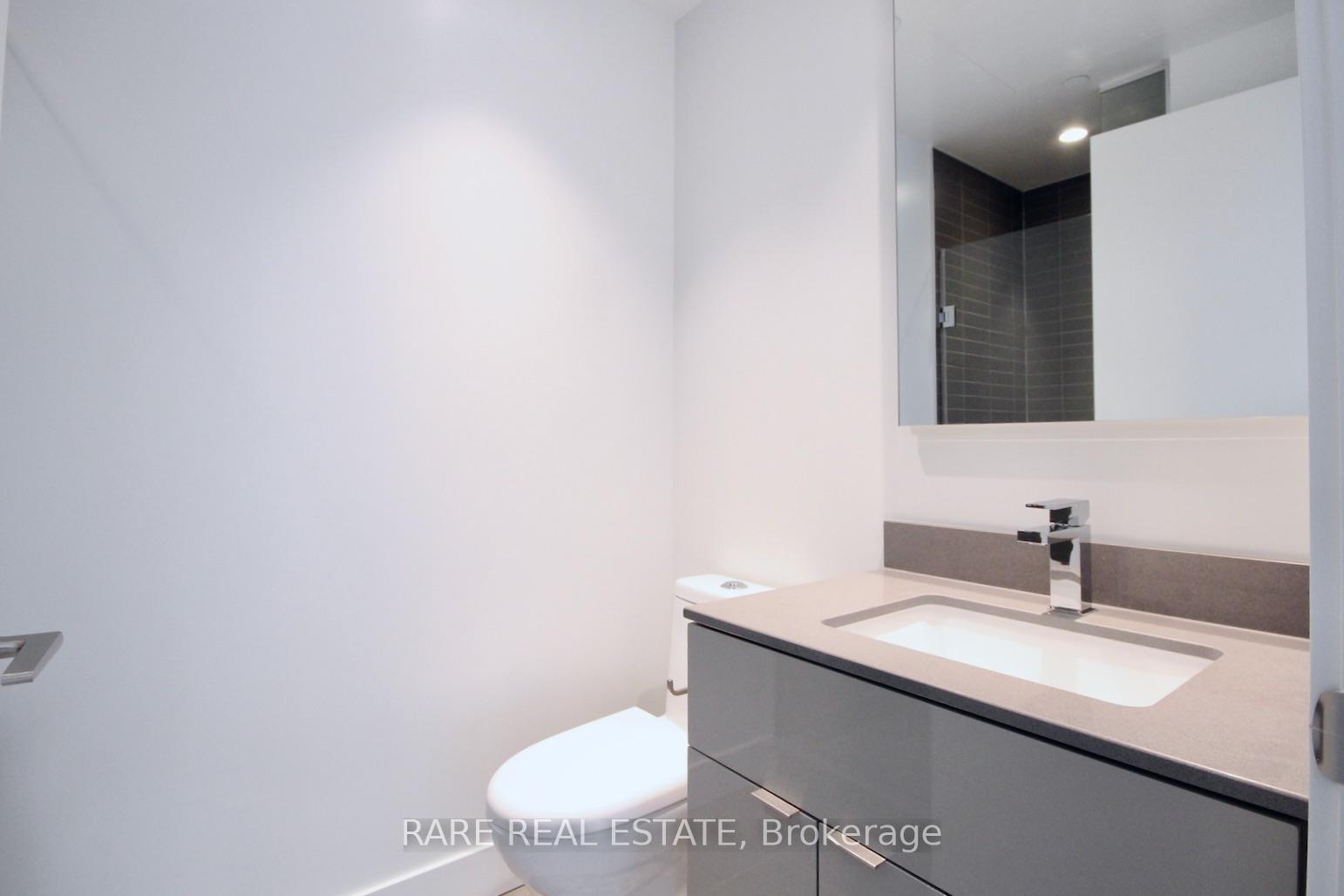 Photo 8 of Unit 1901, 7 Grenville Street, Toronto, Bay Street Corridor — HOMEH