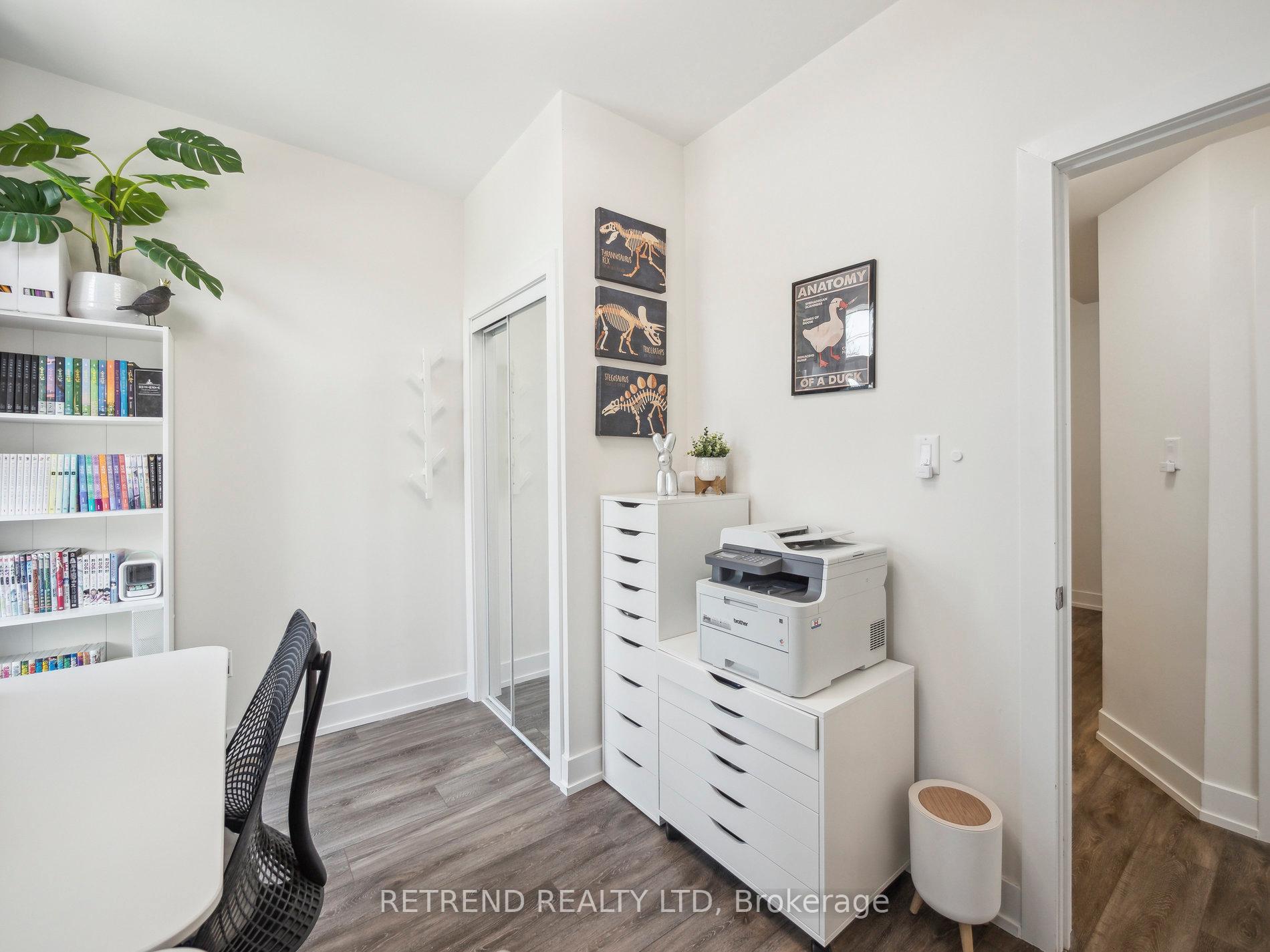Photo 18 of Unit 9, 1 Bond Crescent, Richmond Hill, Oak Ridges — HOMEH