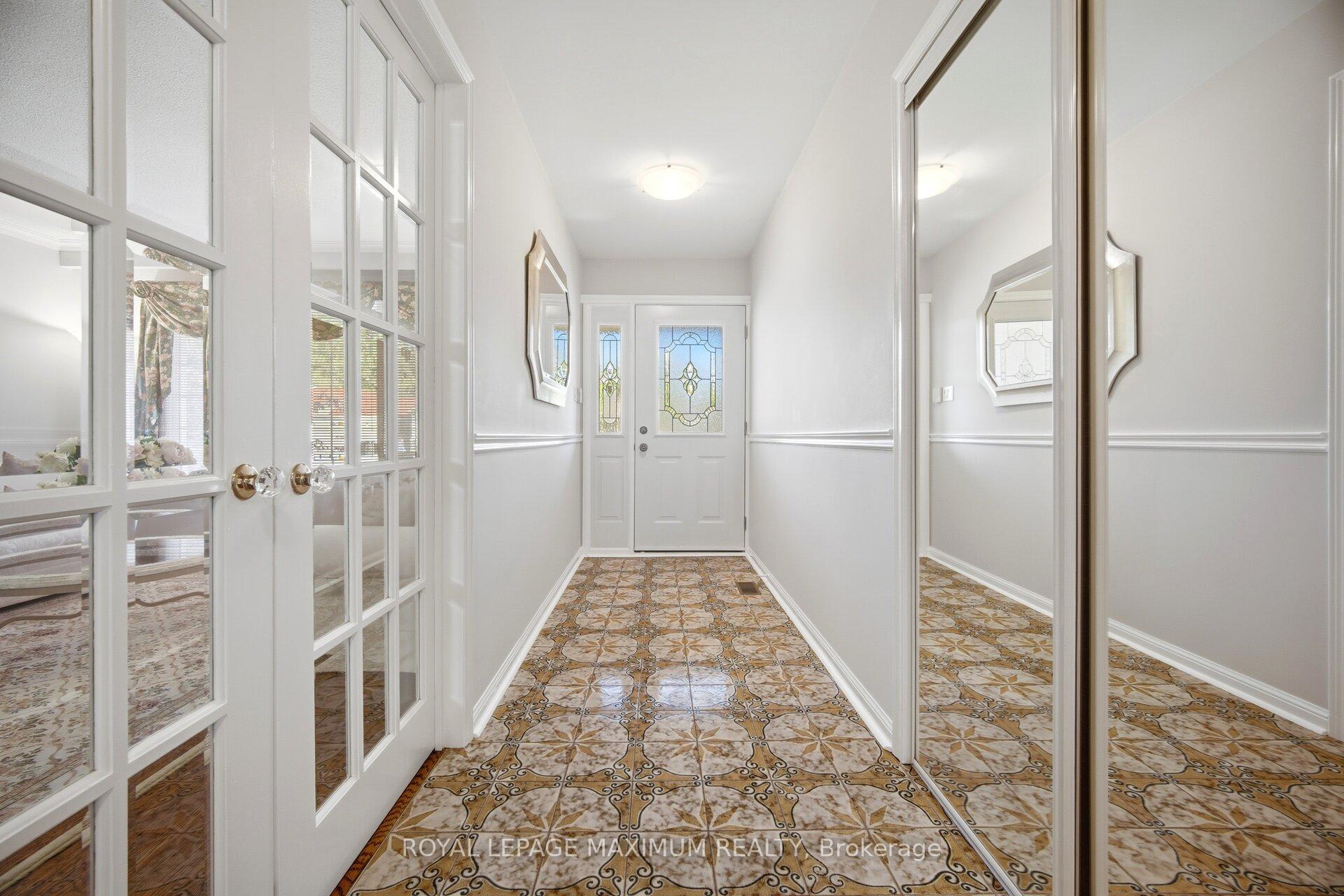 Photo 4 of 255 John Street, North York, Weston — HOMEH