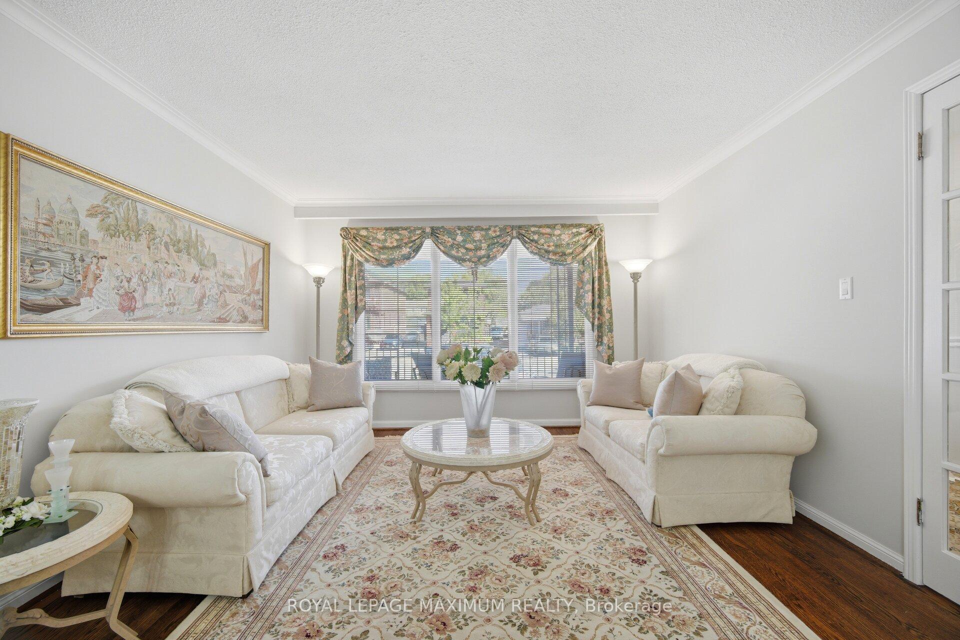 Photo 7 of 255 John Street, North York, Weston — HOMEH