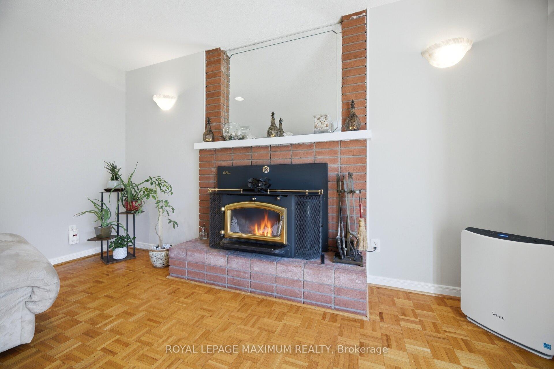 Photo 19 of 255 John Street, North York, Weston — HOMEH