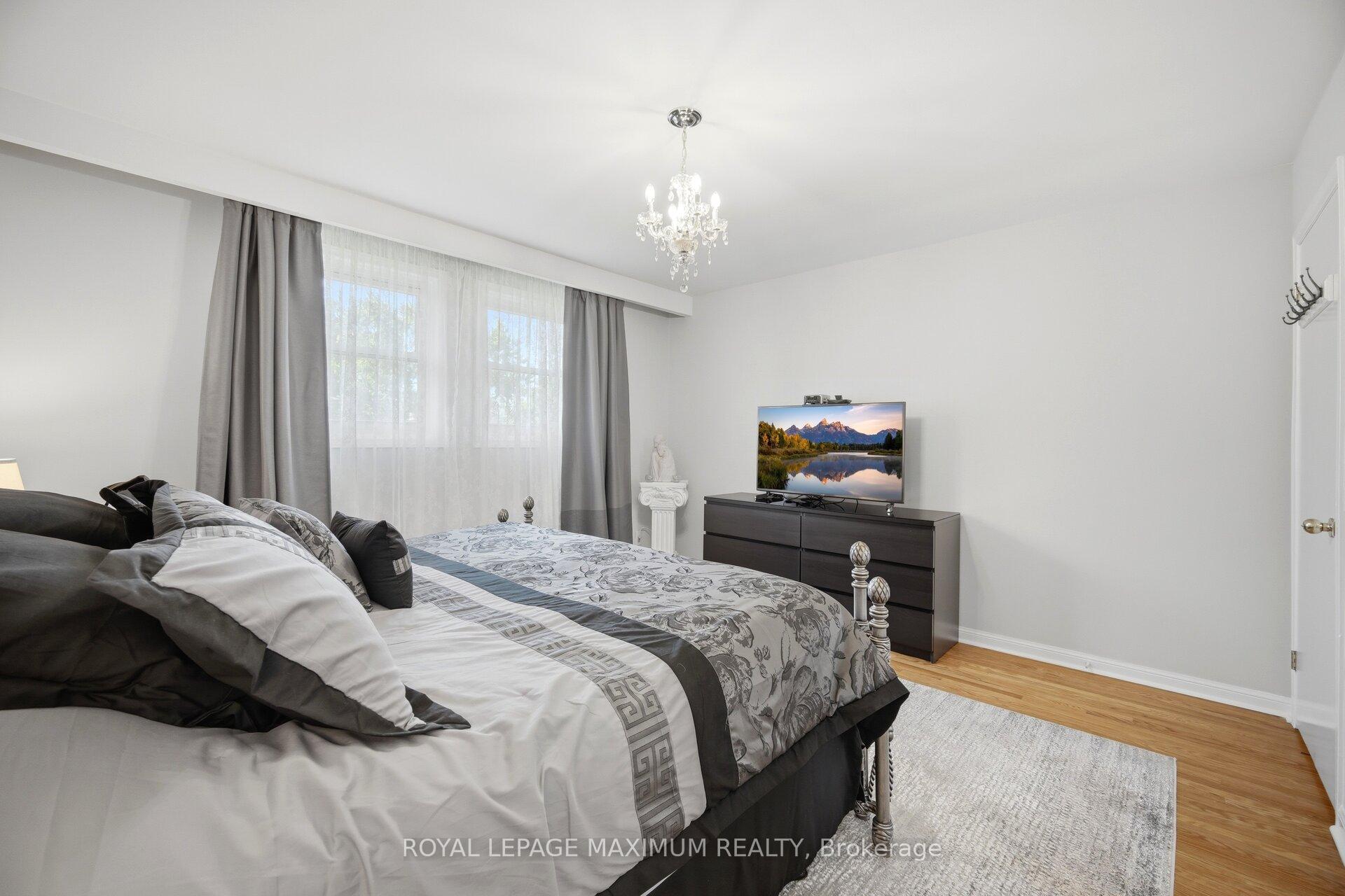 Photo 26 of 255 John Street, North York, Weston — HOMEH