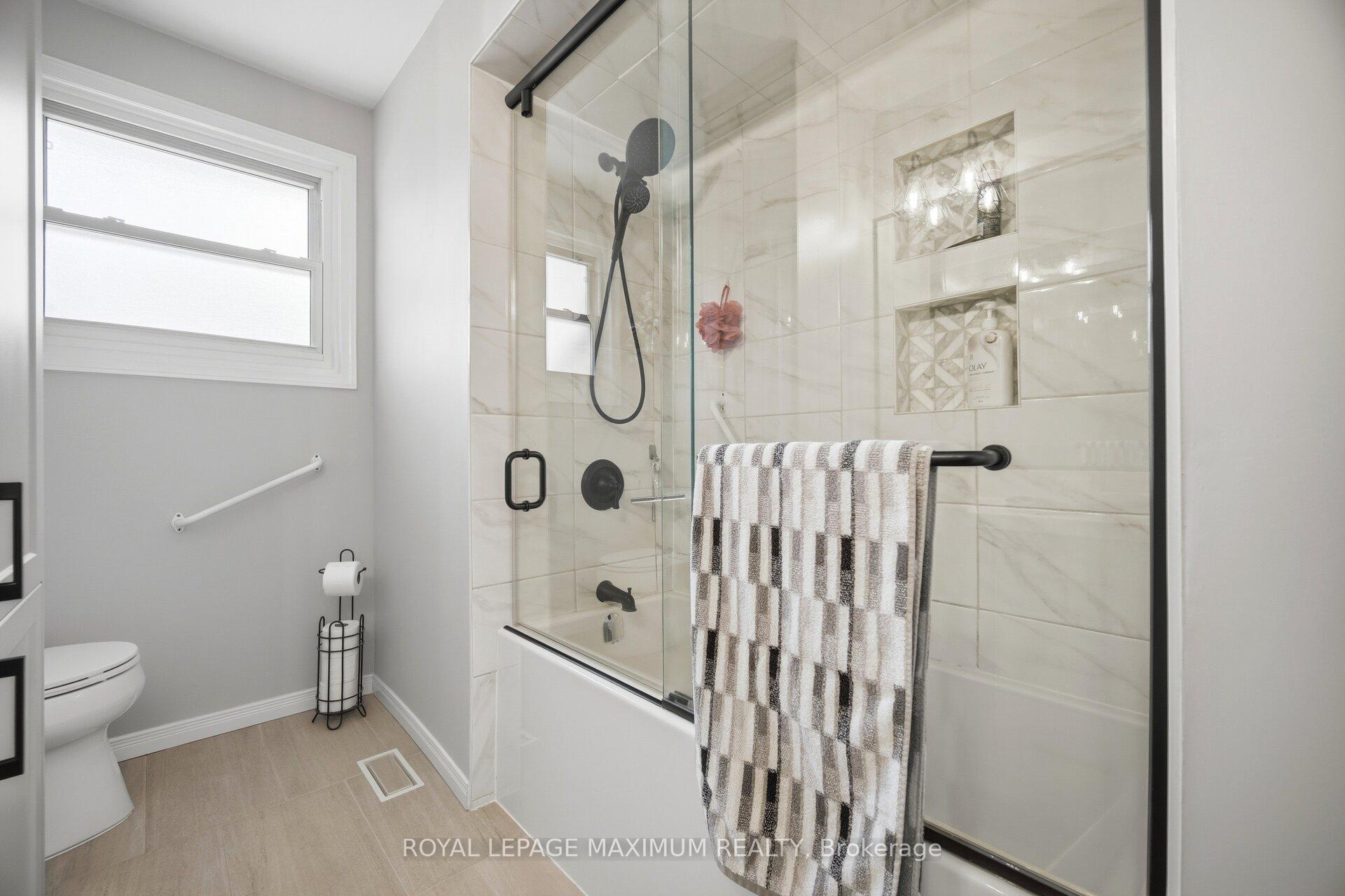 Photo 32 of 255 John Street, North York, Weston — HOMEH