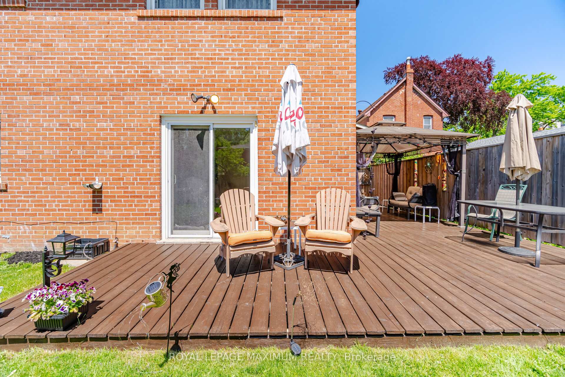 Photo 40 of 255 John Street, North York, Weston — HOMEH