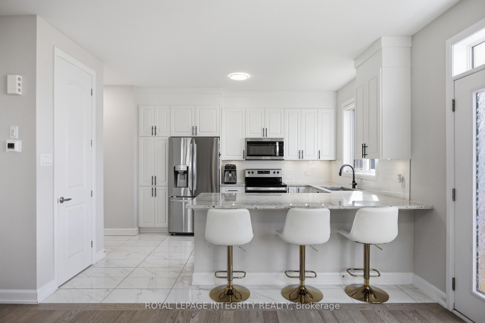 Photo 14 of 651 Chillerton Drive, Ottawa, Barrhaven - Half Moon Bay — HOMEH