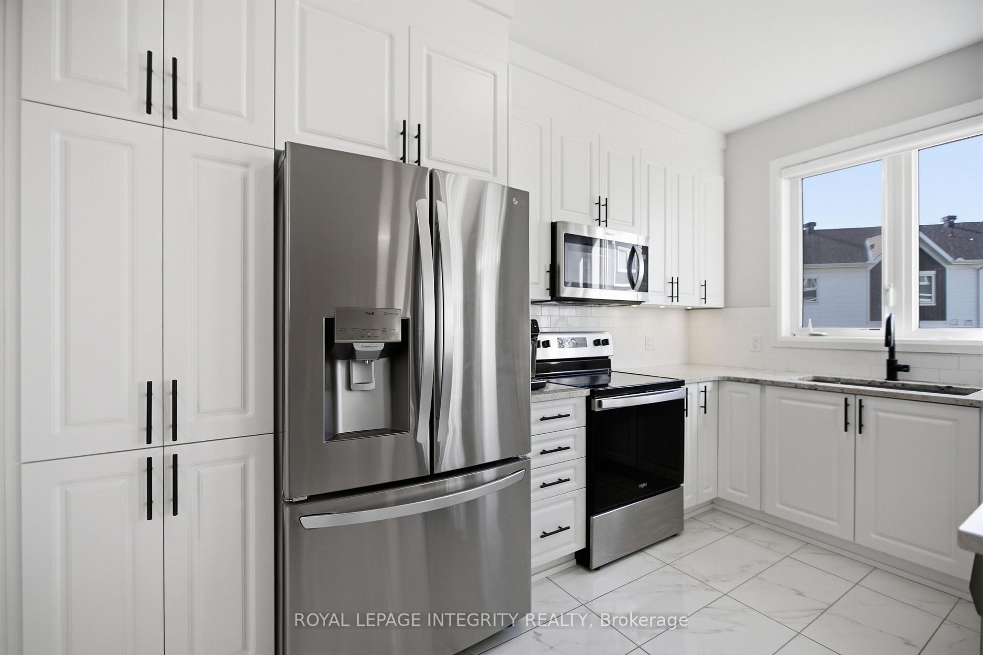 Photo 15 of 651 Chillerton Drive, Ottawa, Barrhaven - Half Moon Bay — HOMEH