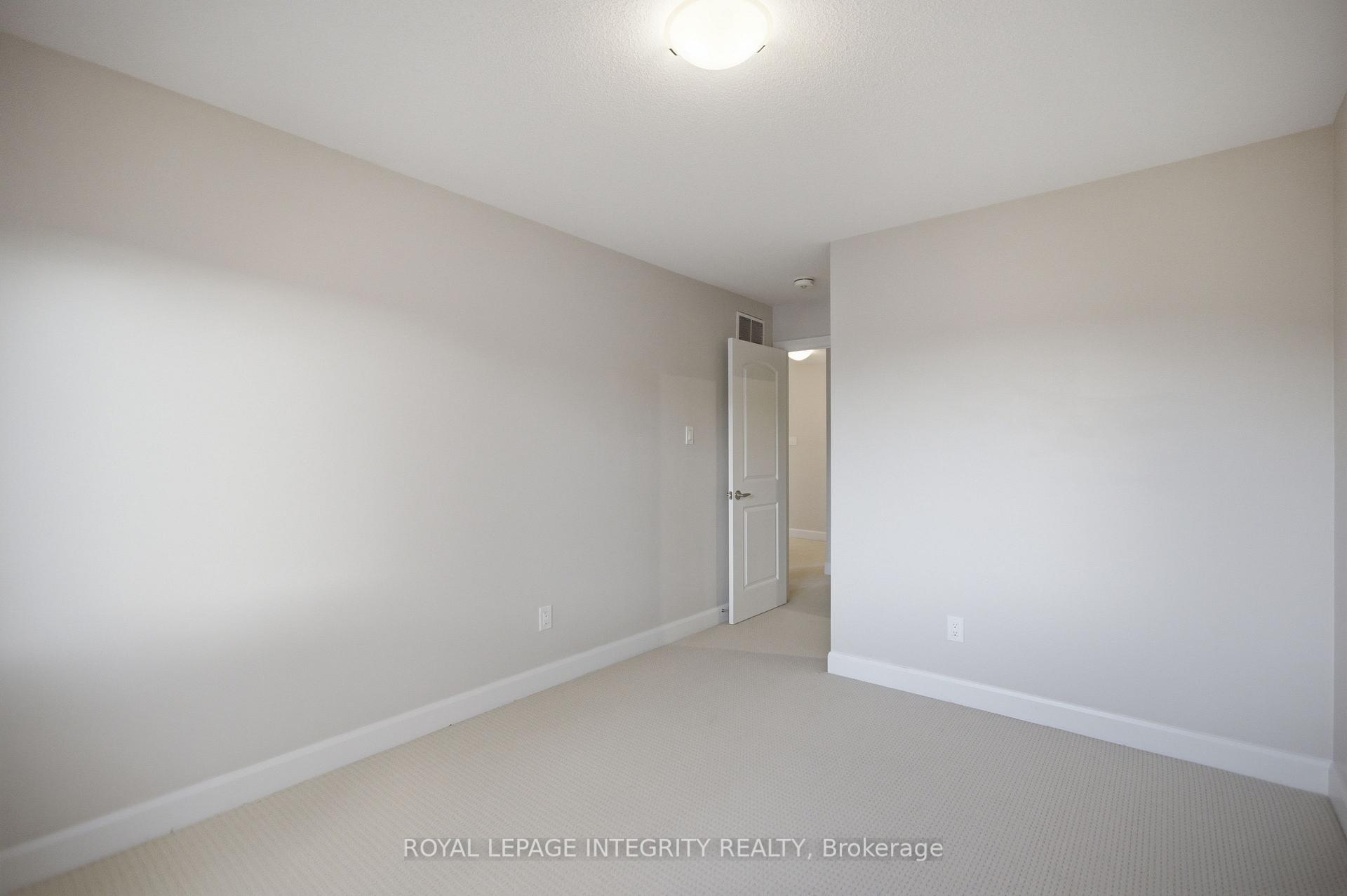 Photo 23 of 651 Chillerton Drive, Ottawa, Barrhaven - Half Moon Bay — HOMEH
