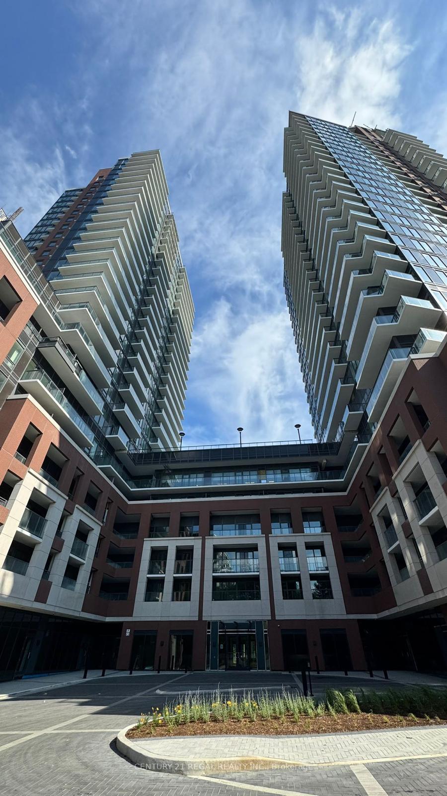 Front of Unit 2307, 4010 Eglinton Avenue W