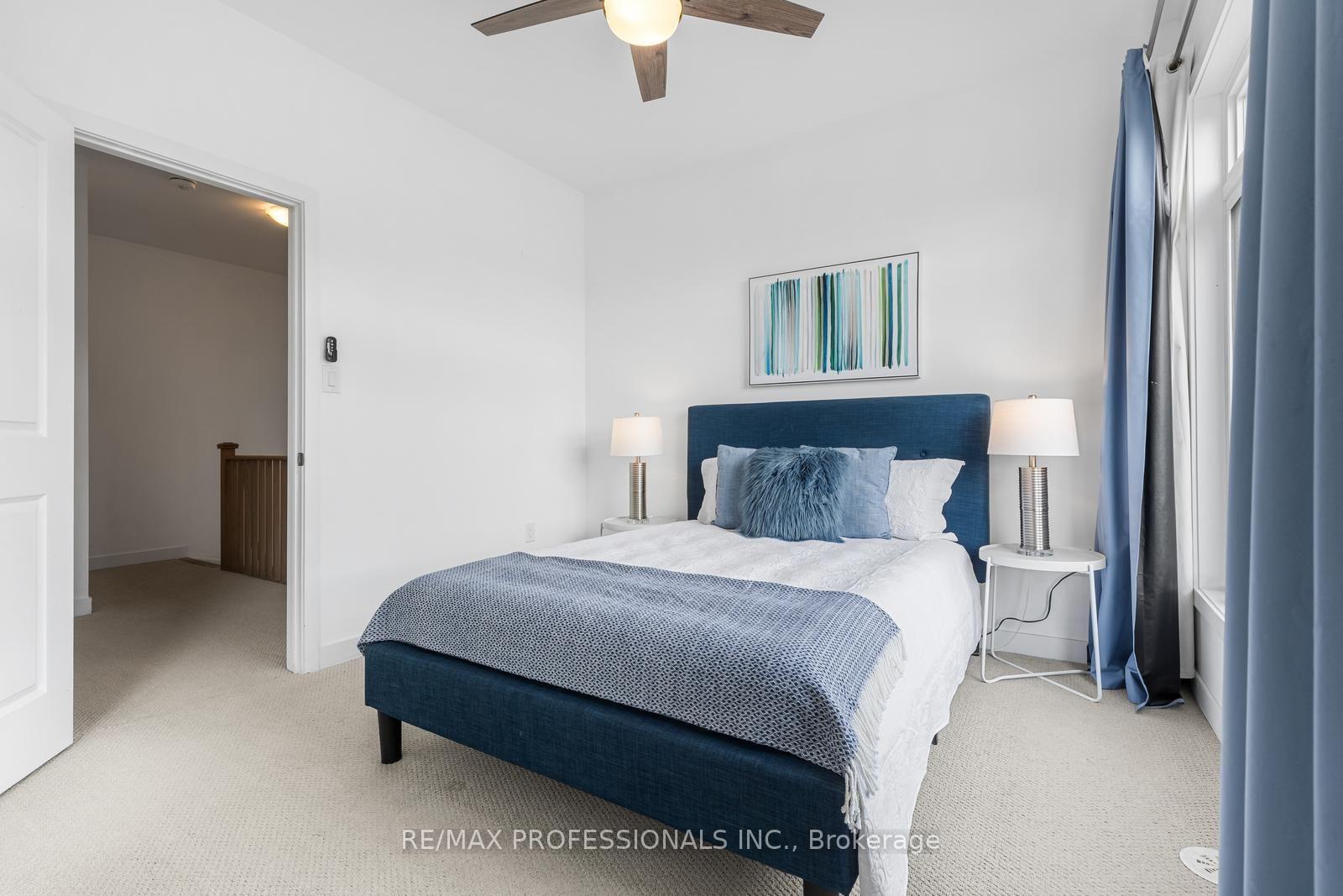 Photo 20 of 1 Lochlin Street, Vaughan, Vaughan Grove — HOMEH