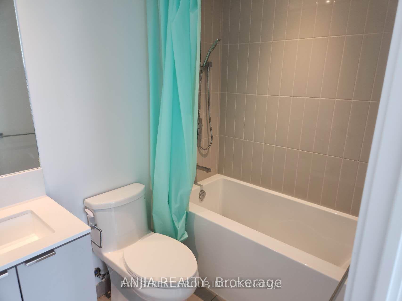 Photo 4 of Unit 4801, 3883 quartz Road, Mississauga, City Centre — HOMEH