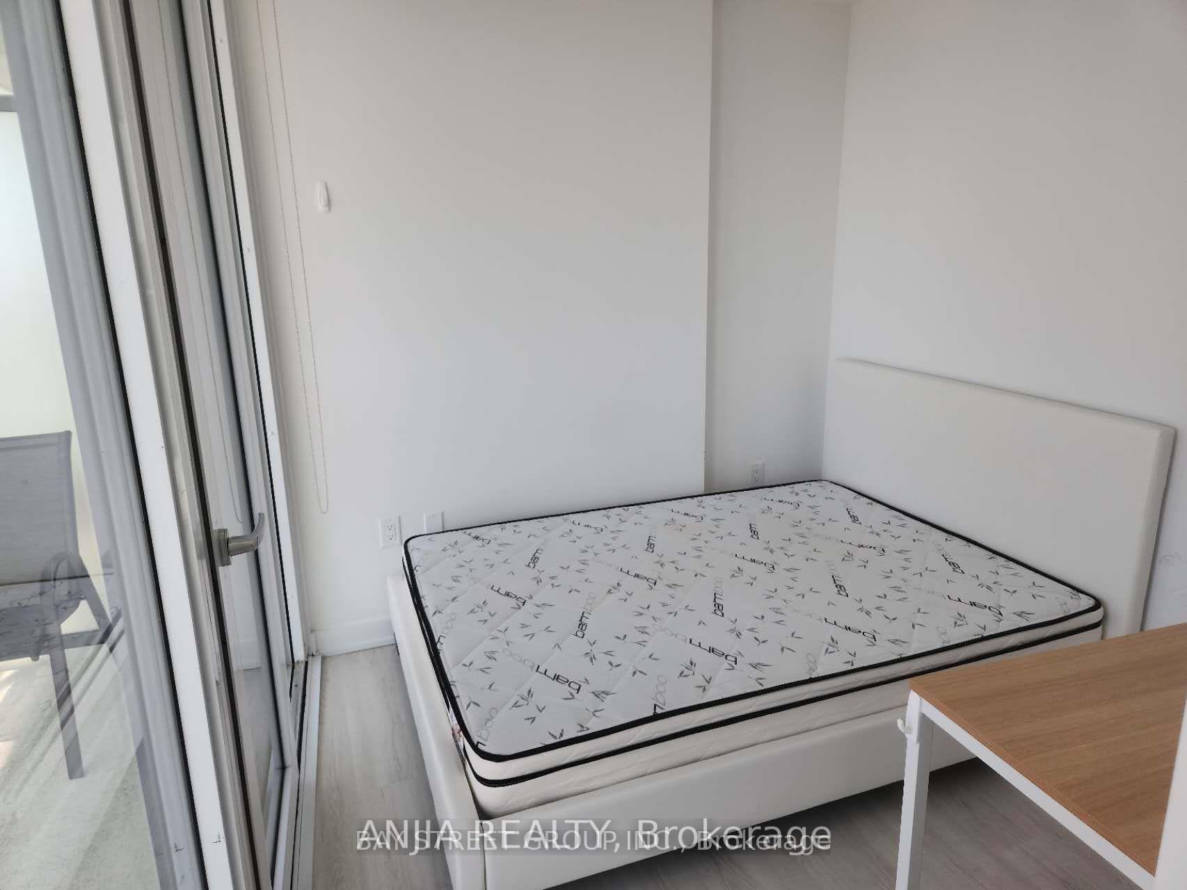 Photo 6 of Unit 4801, 3883 quartz Road, Mississauga, City Centre — HOMEH