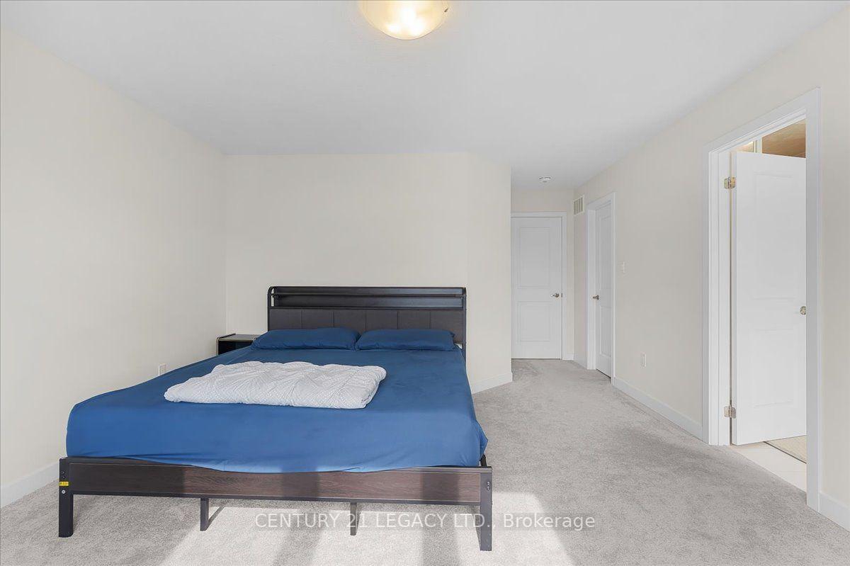 Photo 21 of 12 Shrubsall Street, Cambridge, Clemens Mills/Saginaw — HOMEH