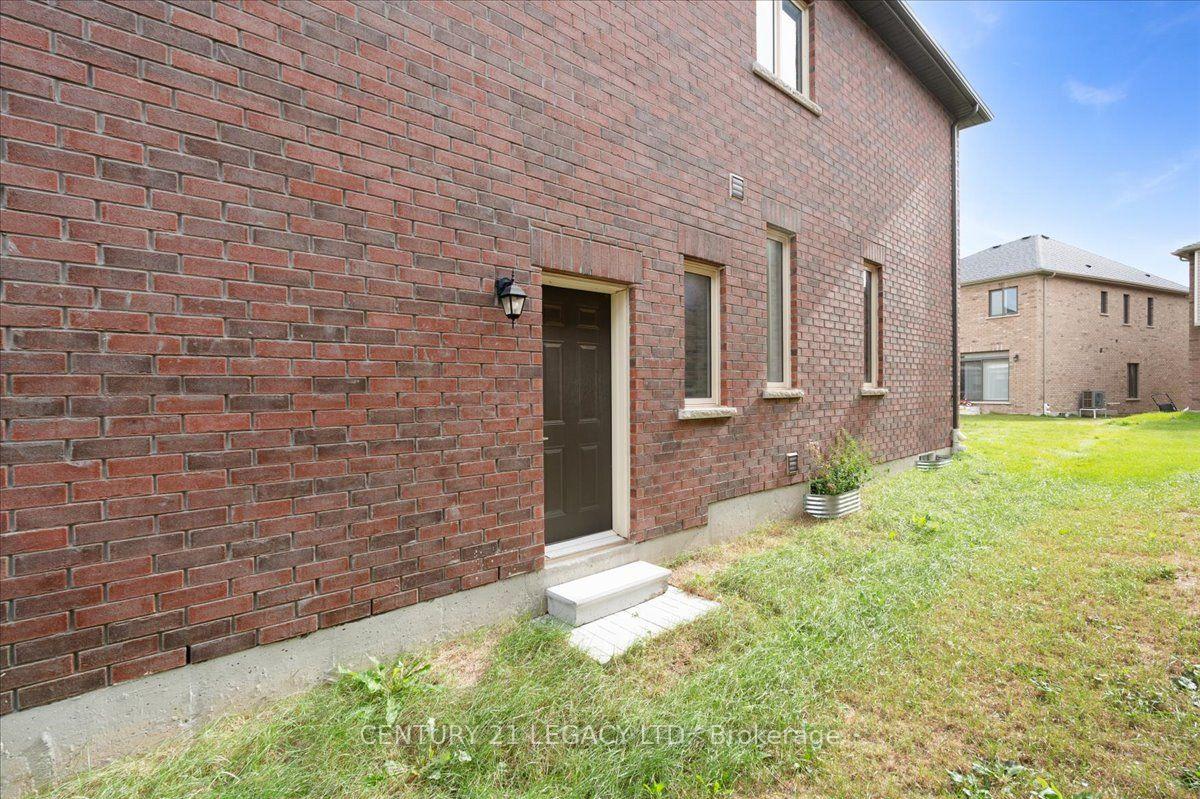 Photo 30 of 12 Shrubsall Street, Cambridge, Clemens Mills/Saginaw — HOMEH