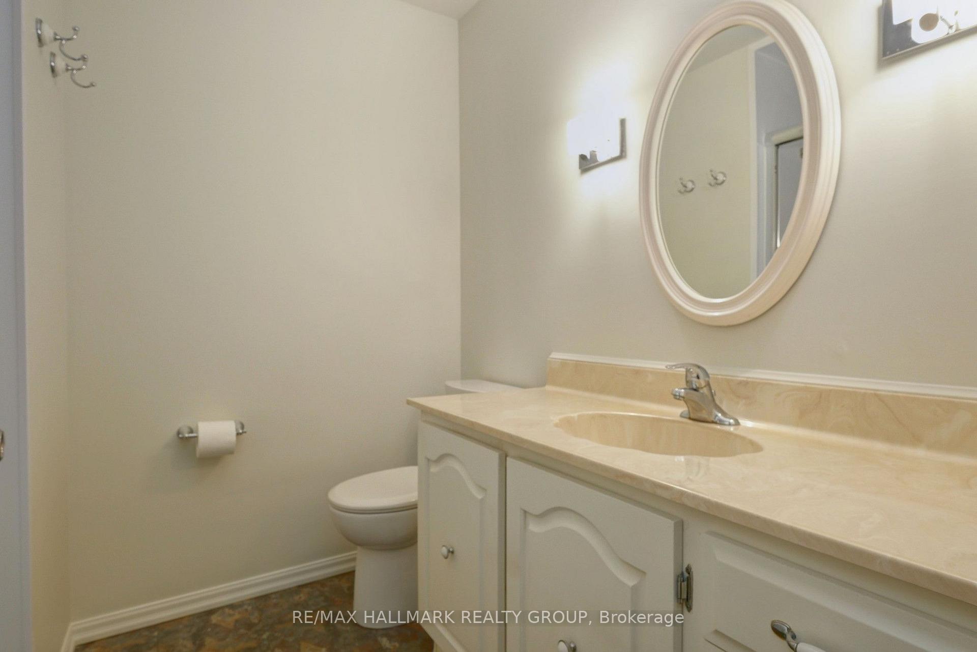 Photo 21 of 490 Tisdale Crescent, Ottawa, Beacon Hill North — HOMEH