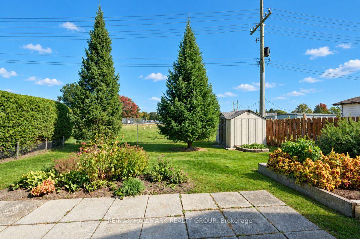 Photo 38 of 490 Tisdale Crescent, Ottawa, Beacon Hill North — HOMEH