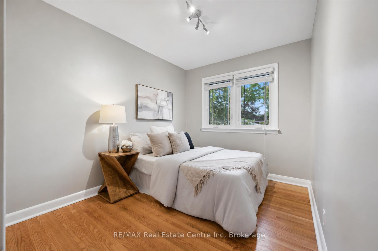 Photo 11 of 9 Hamel Avenue, Guelph, Exhibition Park — HOMEH
