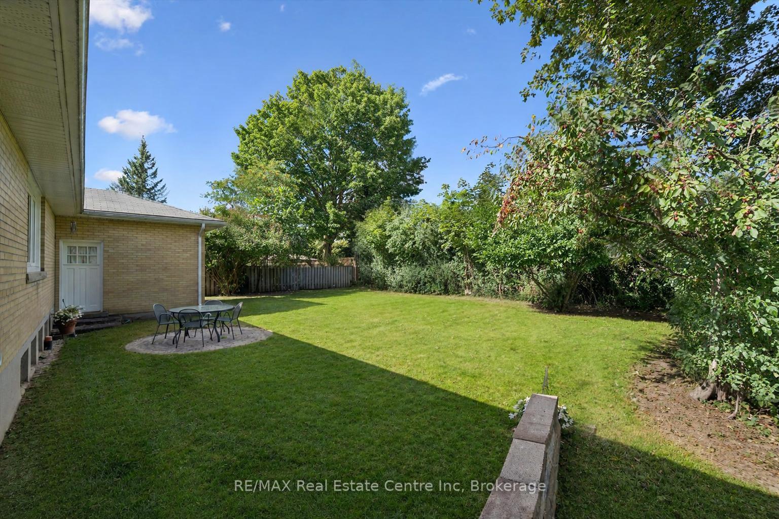Photo 19 of 9 Hamel Avenue, Guelph, Exhibition Park — HOMEH
