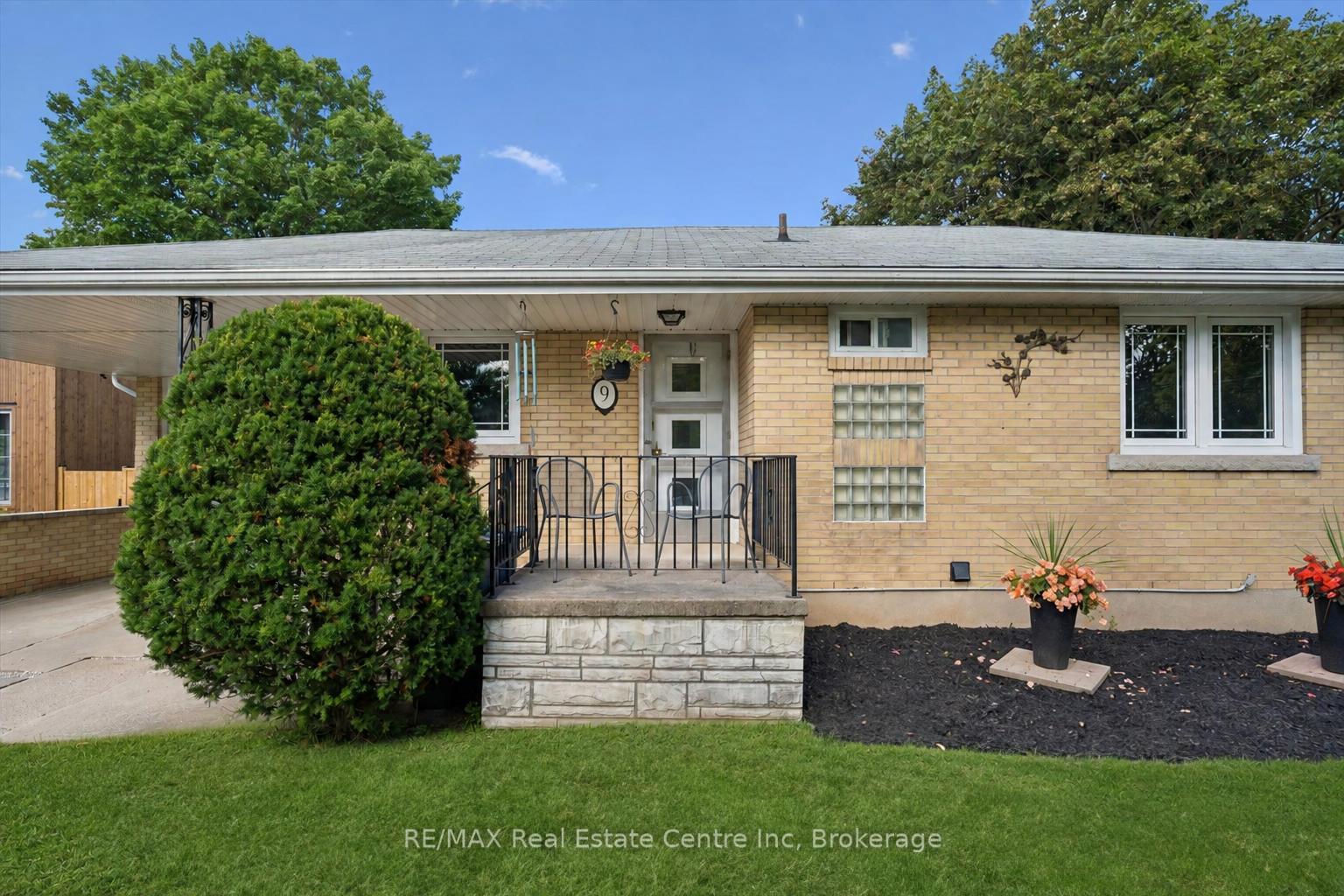 Photo 23 of 9 Hamel Avenue, Guelph, Exhibition Park — HOMEH