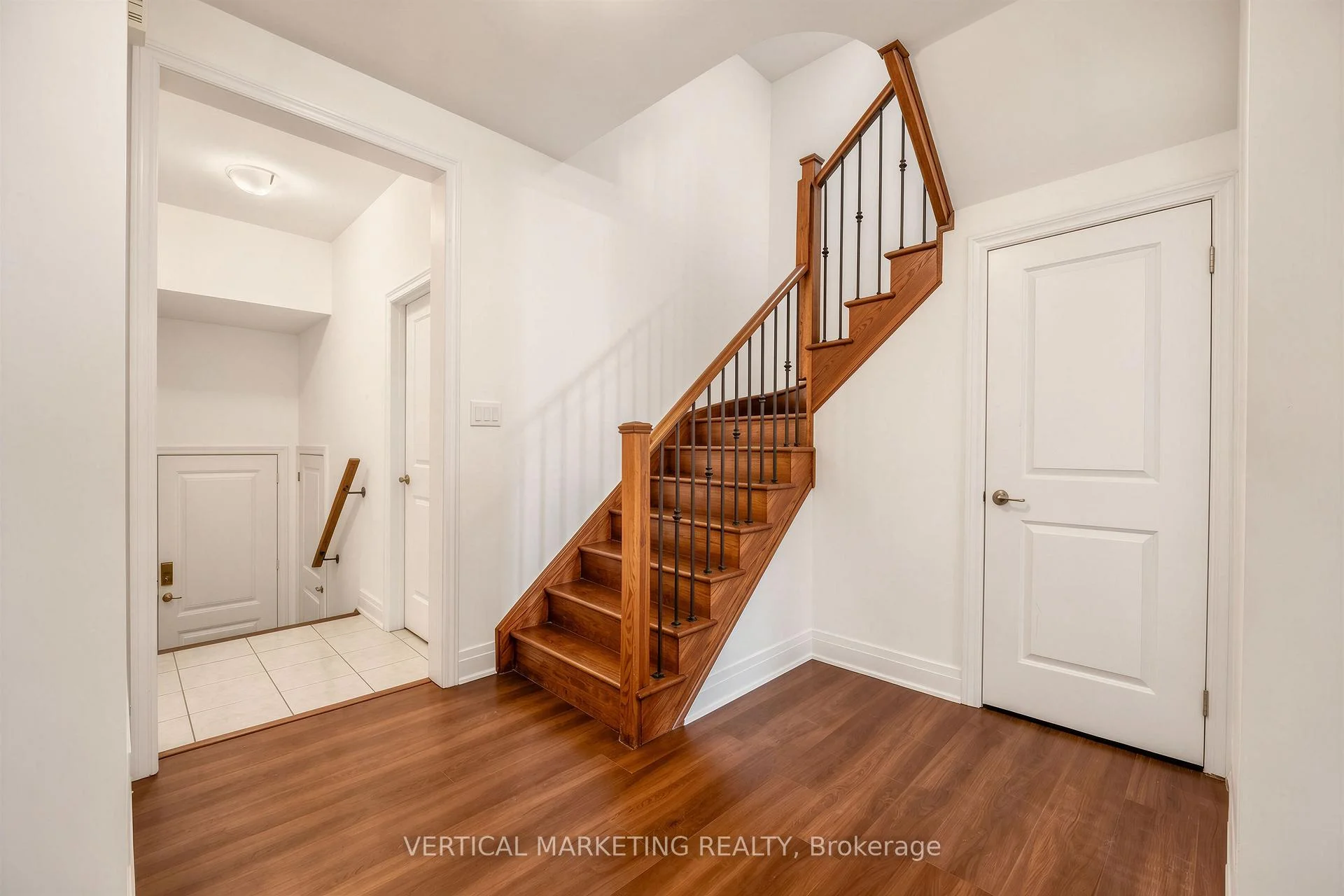 Photo 10 of 587 Marc Santi Boulevard, Vaughan, Patterson — HOMEH