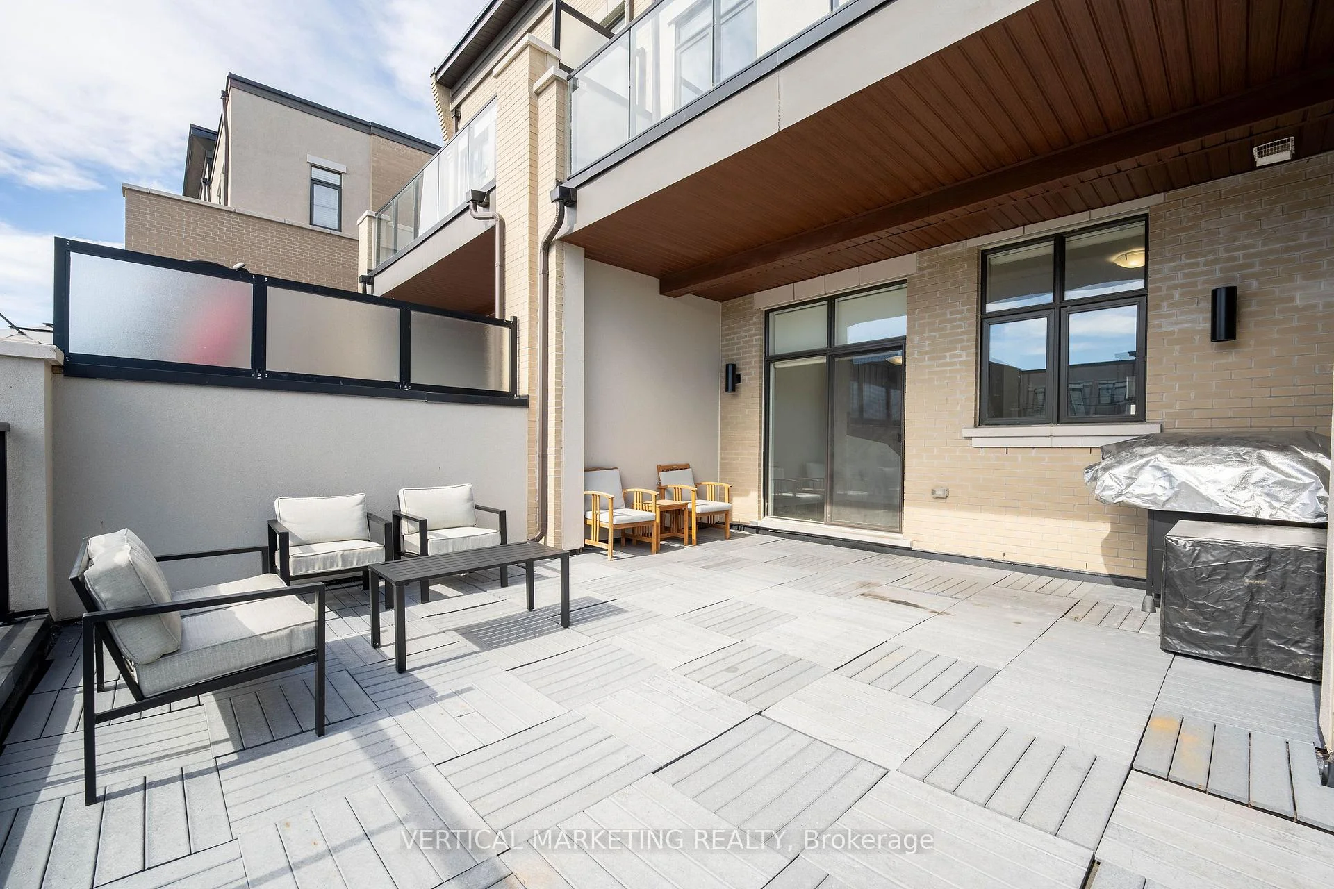Photo 24 of 587 Marc Santi Boulevard, Vaughan, Patterson — HOMEH