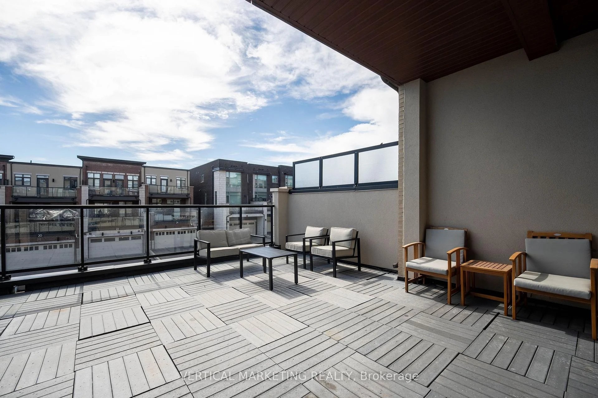 Photo 25 of 587 Marc Santi Boulevard, Vaughan, Patterson — HOMEH