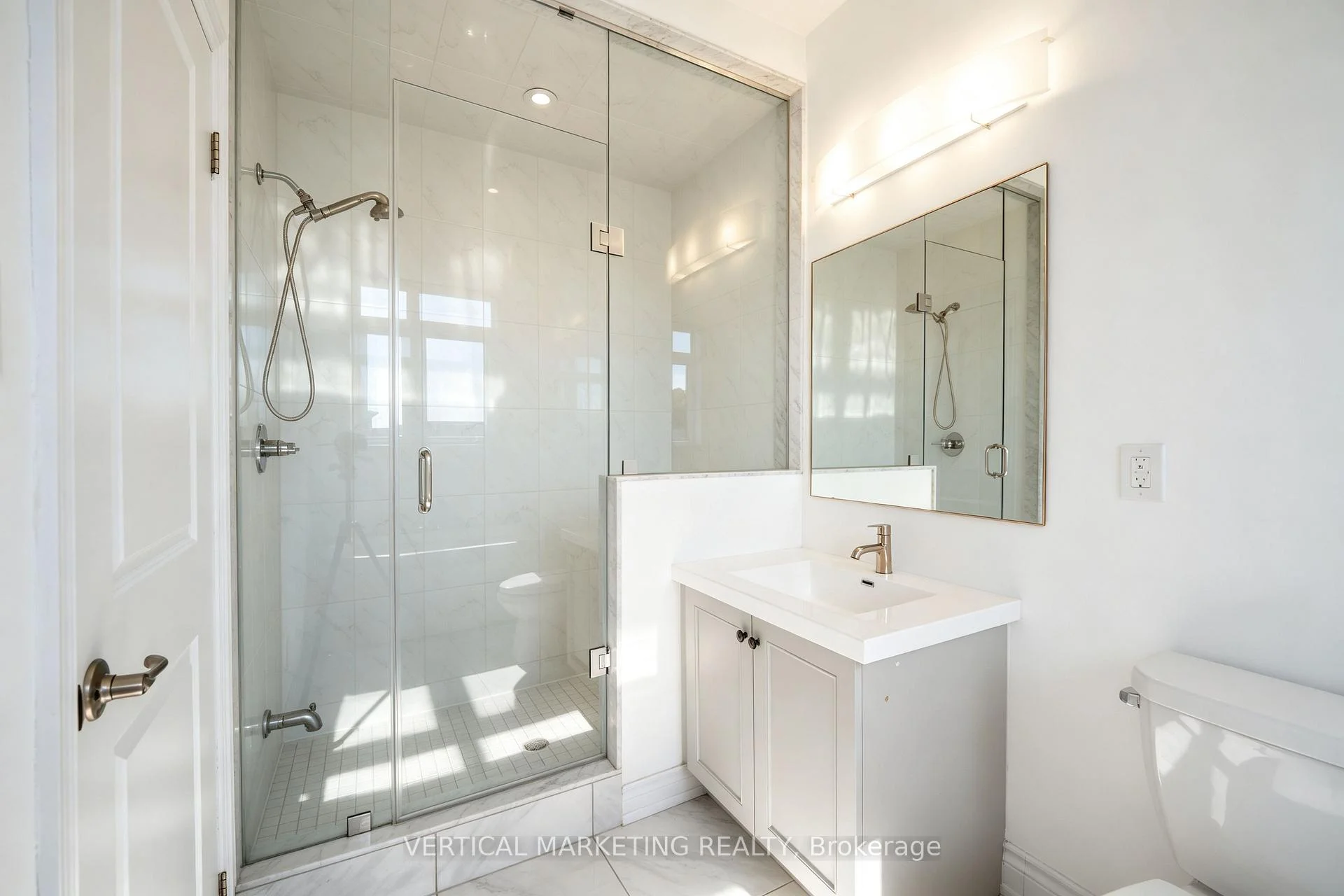 Photo 35 of 587 Marc Santi Boulevard, Vaughan, Patterson — HOMEH