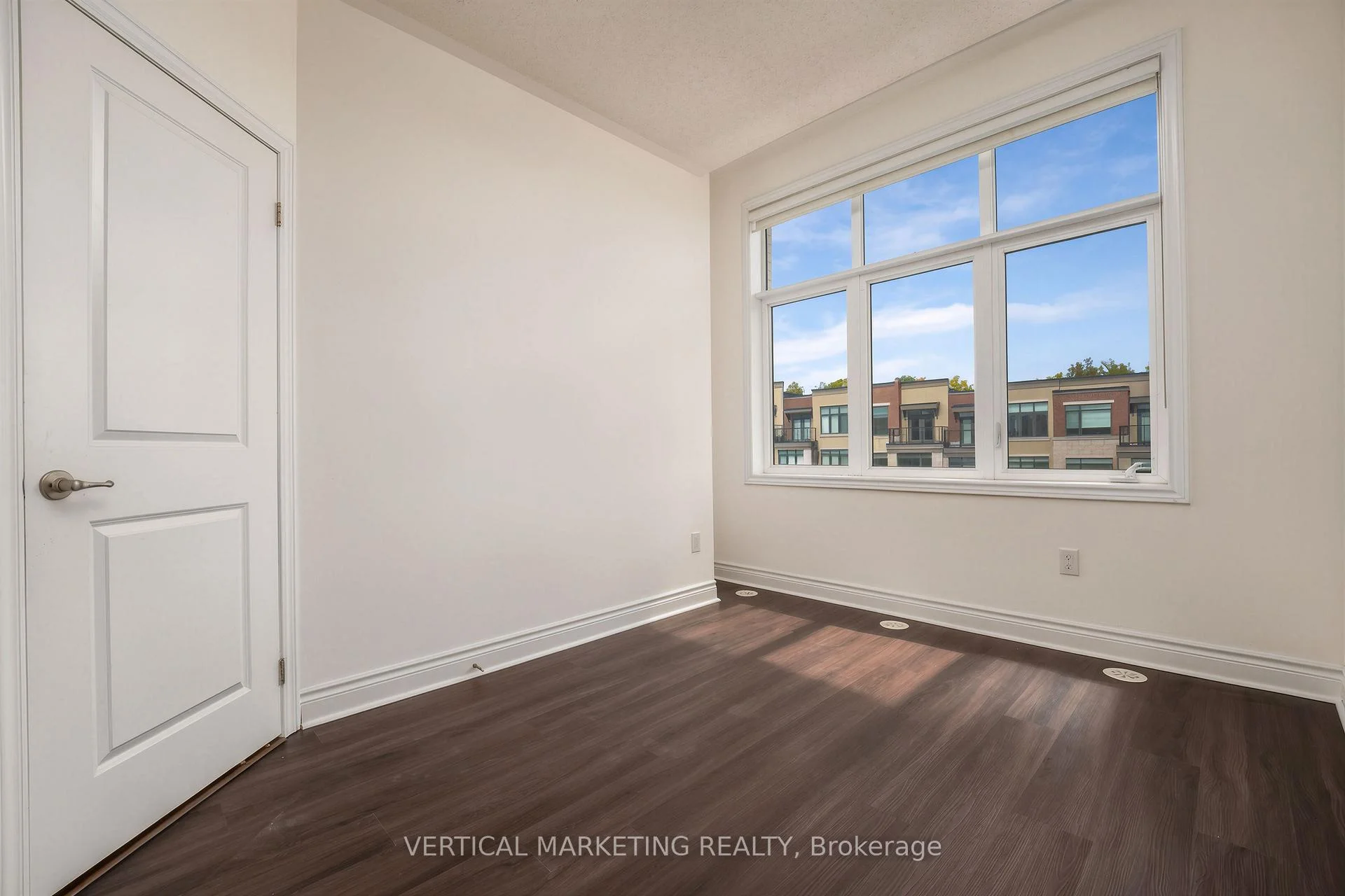 Photo 36 of 587 Marc Santi Boulevard, Vaughan, Patterson — HOMEH