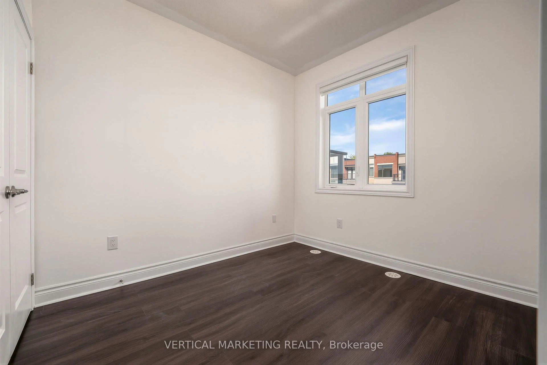 Photo 39 of 587 Marc Santi Boulevard, Vaughan, Patterson — HOMEH