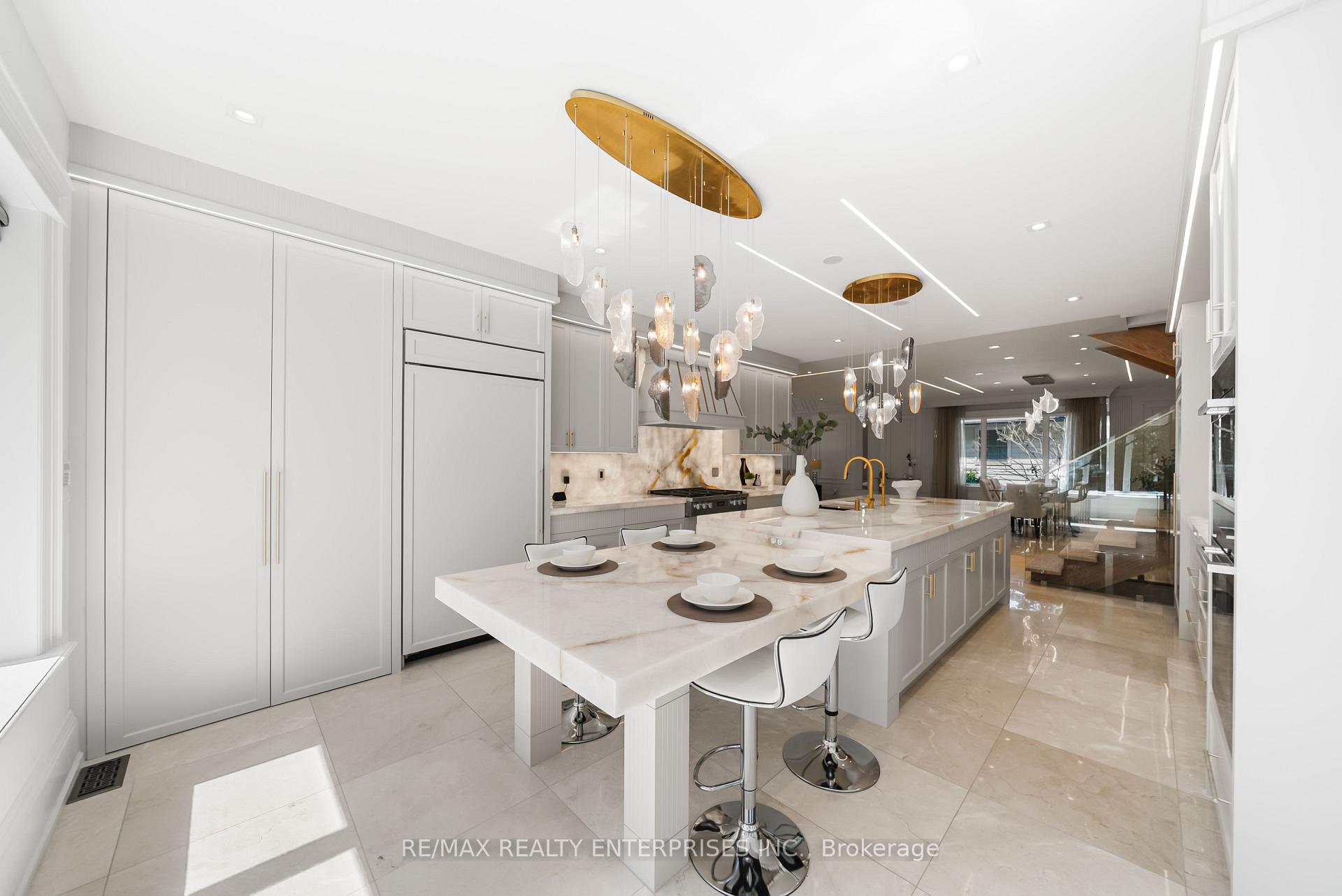 Photo 18 of 3168 Lakeshore Road W, Oakville, Bronte — HOMEH