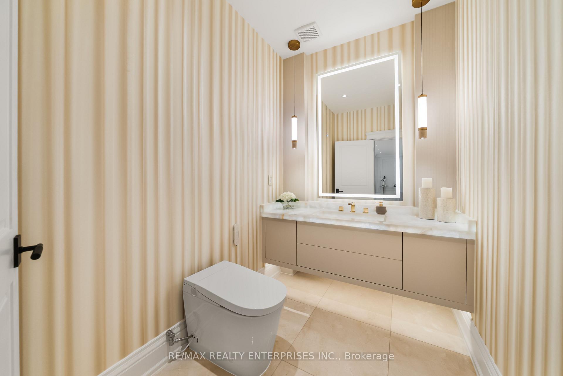 Photo 24 of 3168 Lakeshore Road W, Oakville, Bronte — HOMEH