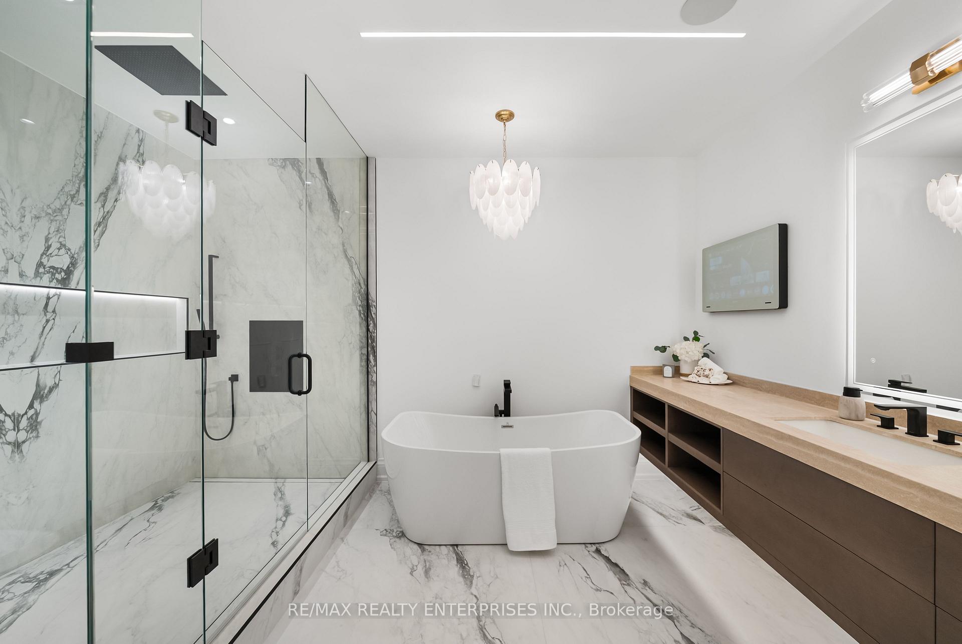Photo 29 of 3168 Lakeshore Road W, Oakville, Bronte — HOMEH