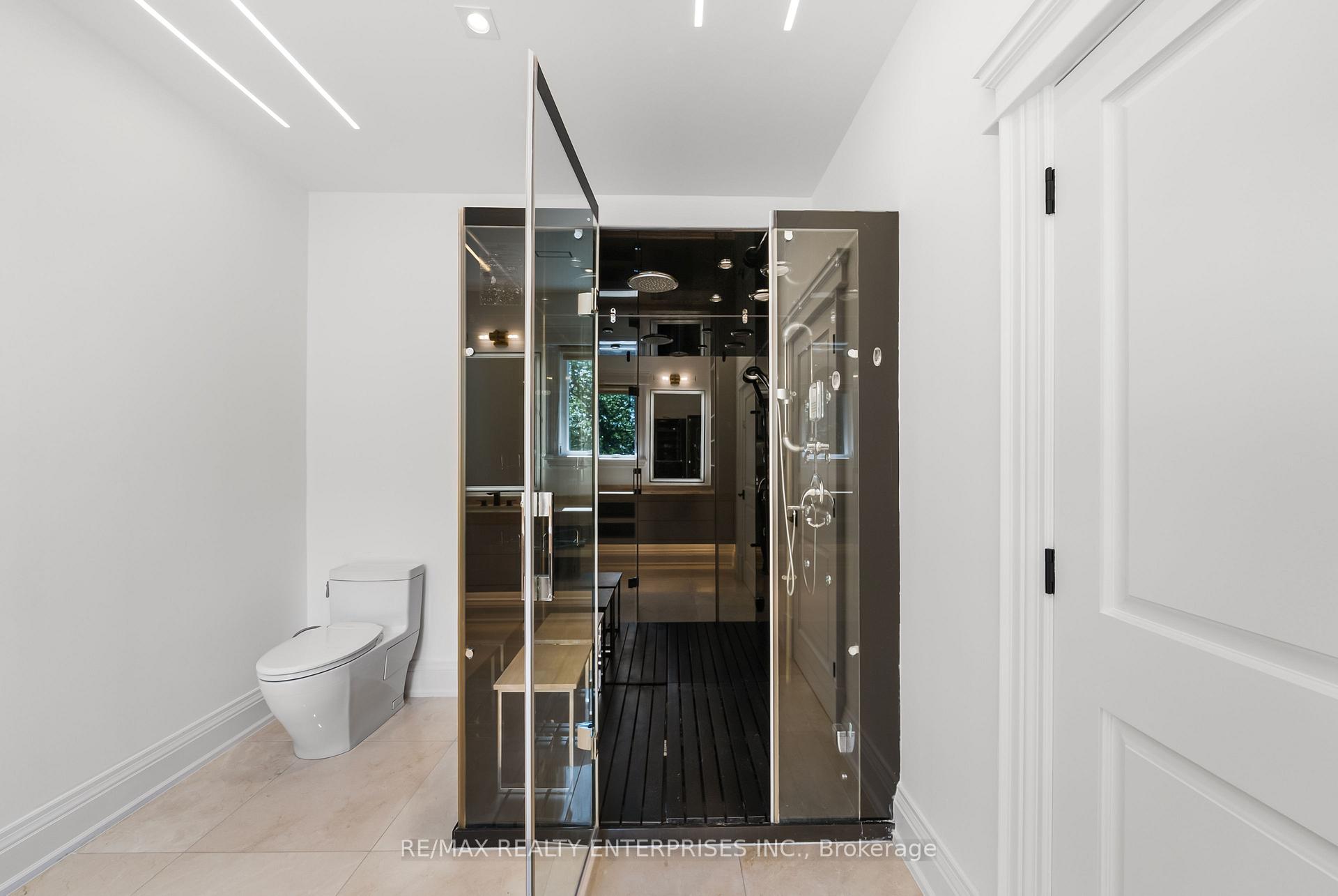 Photo 35 of 3168 Lakeshore Road W, Oakville, Bronte — HOMEH