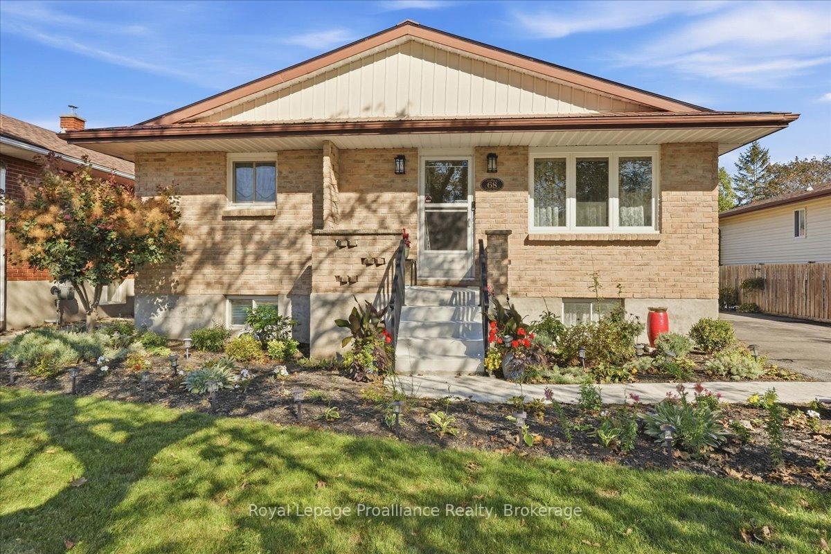 Photo 4 of 68 Tracey Street, Belleville, Belleville Ward — HOMEH