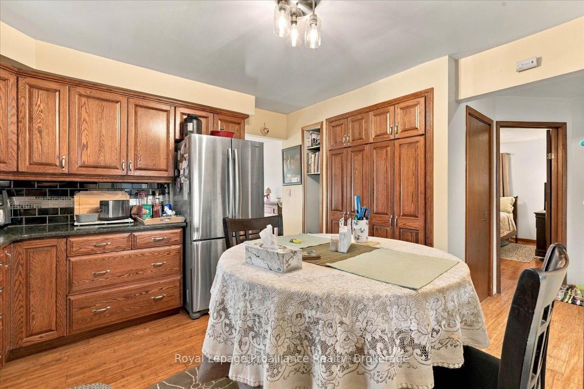 Photo 11 of 68 Tracey Street, Belleville, Belleville Ward — HOMEH